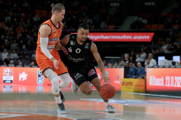 贯性发挥得 贯性发挥得