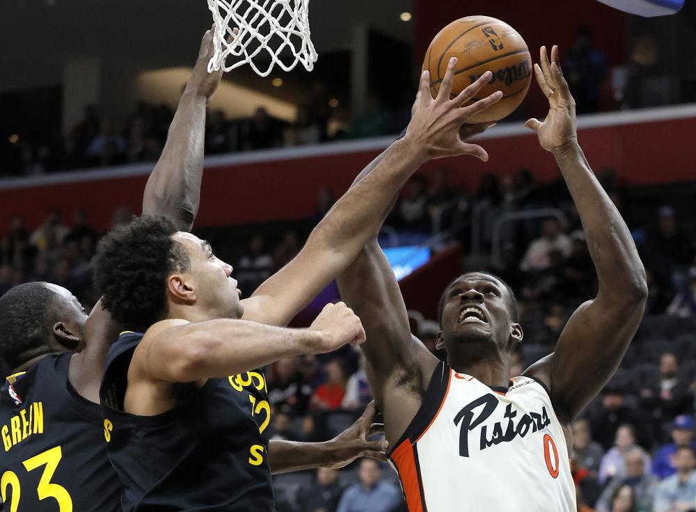 方在进攻端 方在进攻端